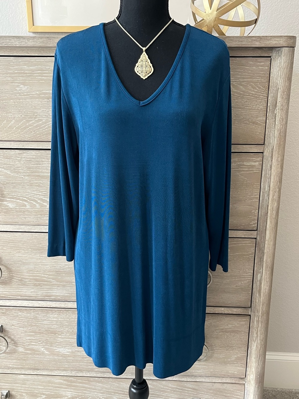 Chicos Teal Blue Silky Tunic VNeck Pullover Shirt Sz 2=12/Large
